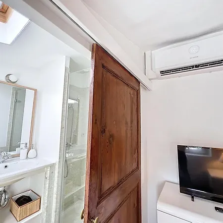 App'art Vieil Apartment Antibes