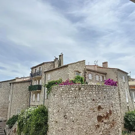 Apartment App'art Vieil Antibes