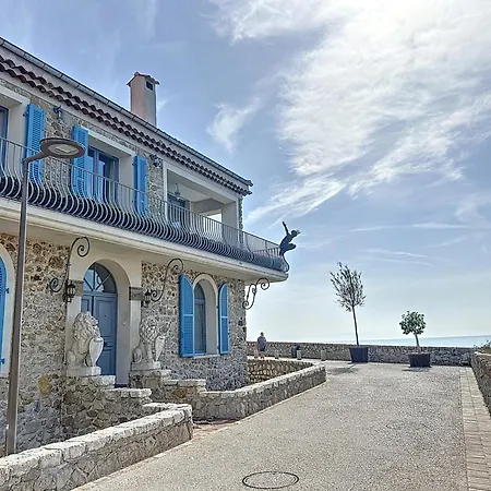 App'art Vieil Appartement Antibes