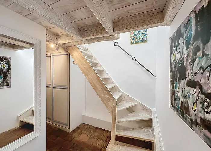 App'art Vieil アンティーブ